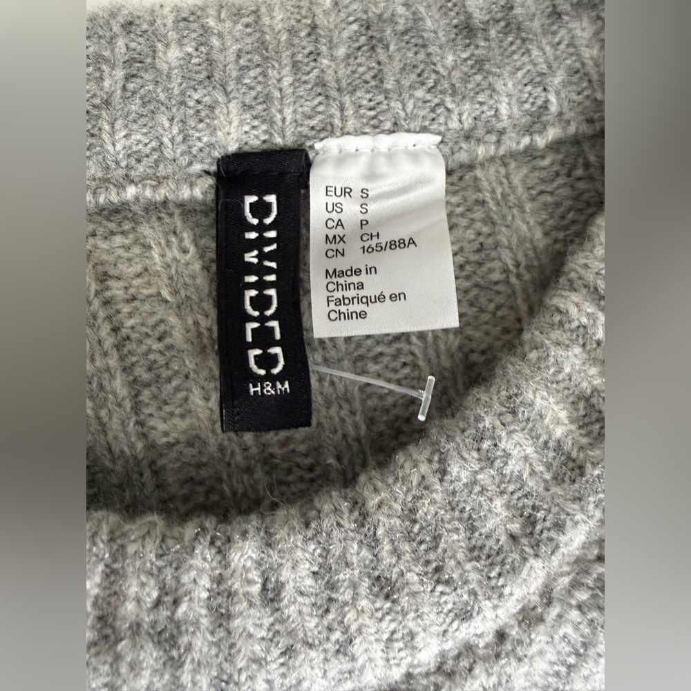 H&M Viral Gray Ribbed Knit Dress - Picture 7 of 8